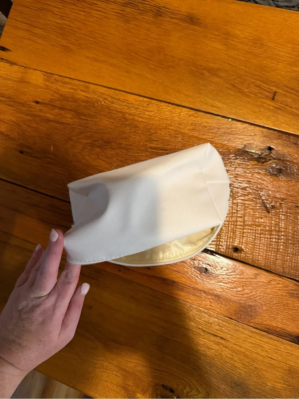 Cosmetic bag